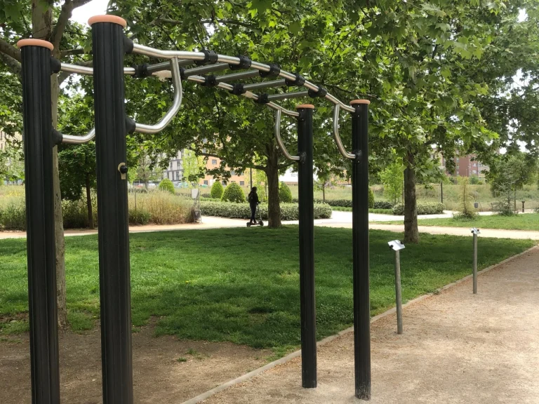 Parque de Calistenia en el Tico Medina