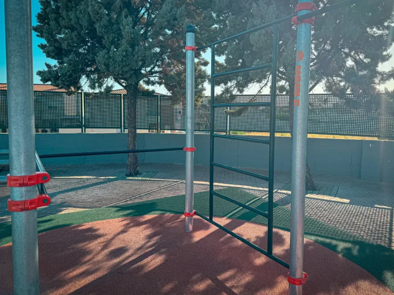 Parque de Calistenia en el Polideportivo de Peligros