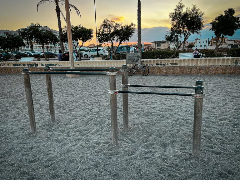 Parque de Calistenia de Las Salinas en Roquetas de Mar