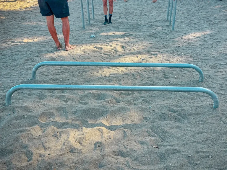 Parque de Calistenia Estepona Kenguru