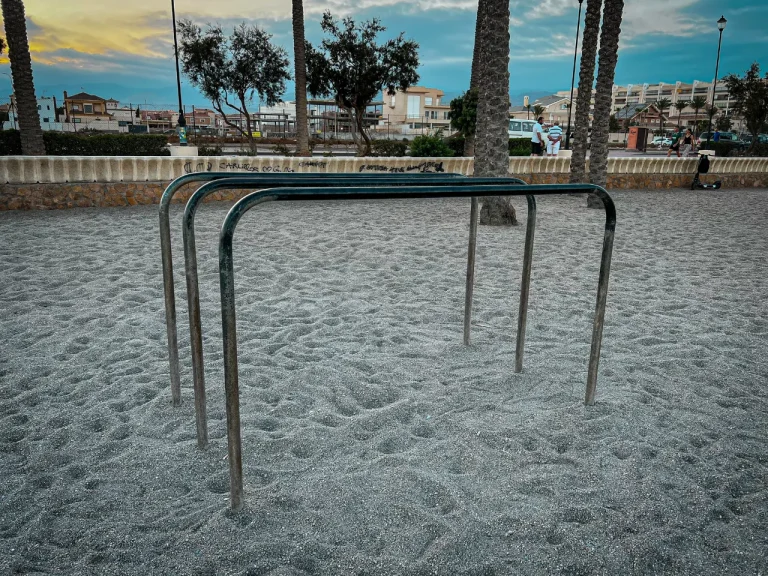 Parque de Calistenia de Las Salinas en Roquetas de Mar