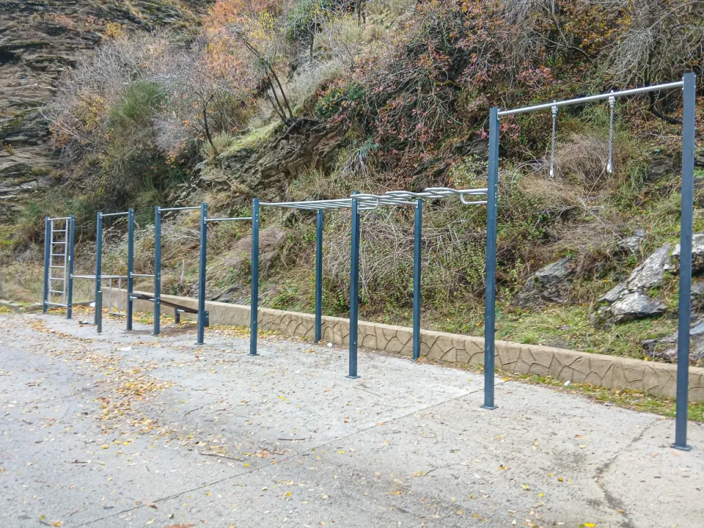 Parque de Calistenia de la Estrella en Güejar Sierra_