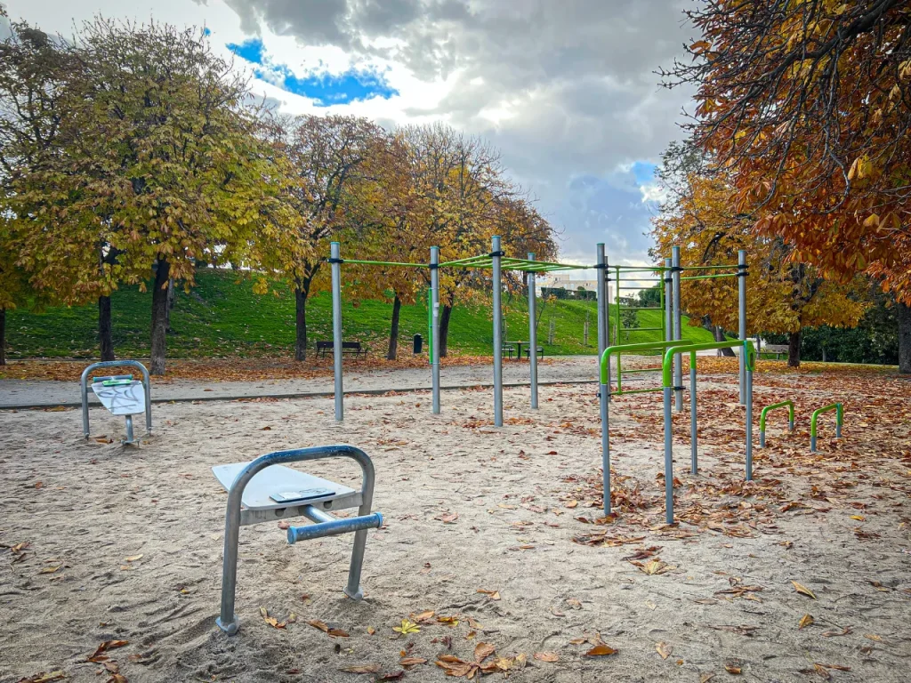 Parque de Calistenia Parque Azorín En Puente De Vallecas