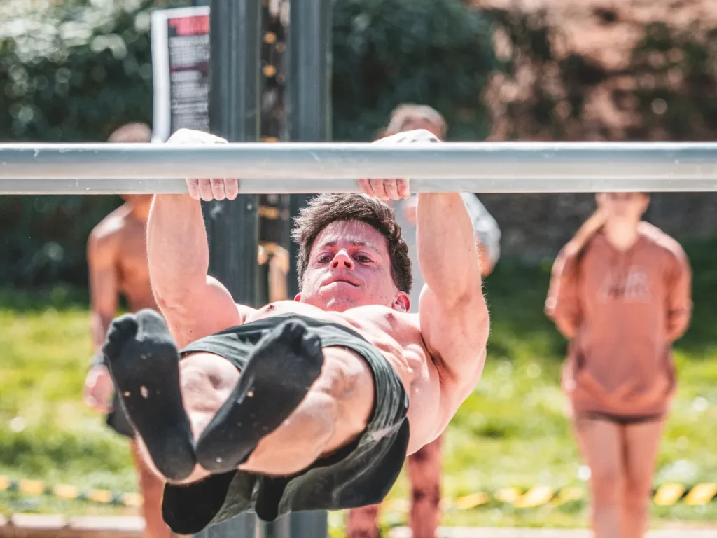 Ángel haciendo Front Lever 2º Stage (Antequera)