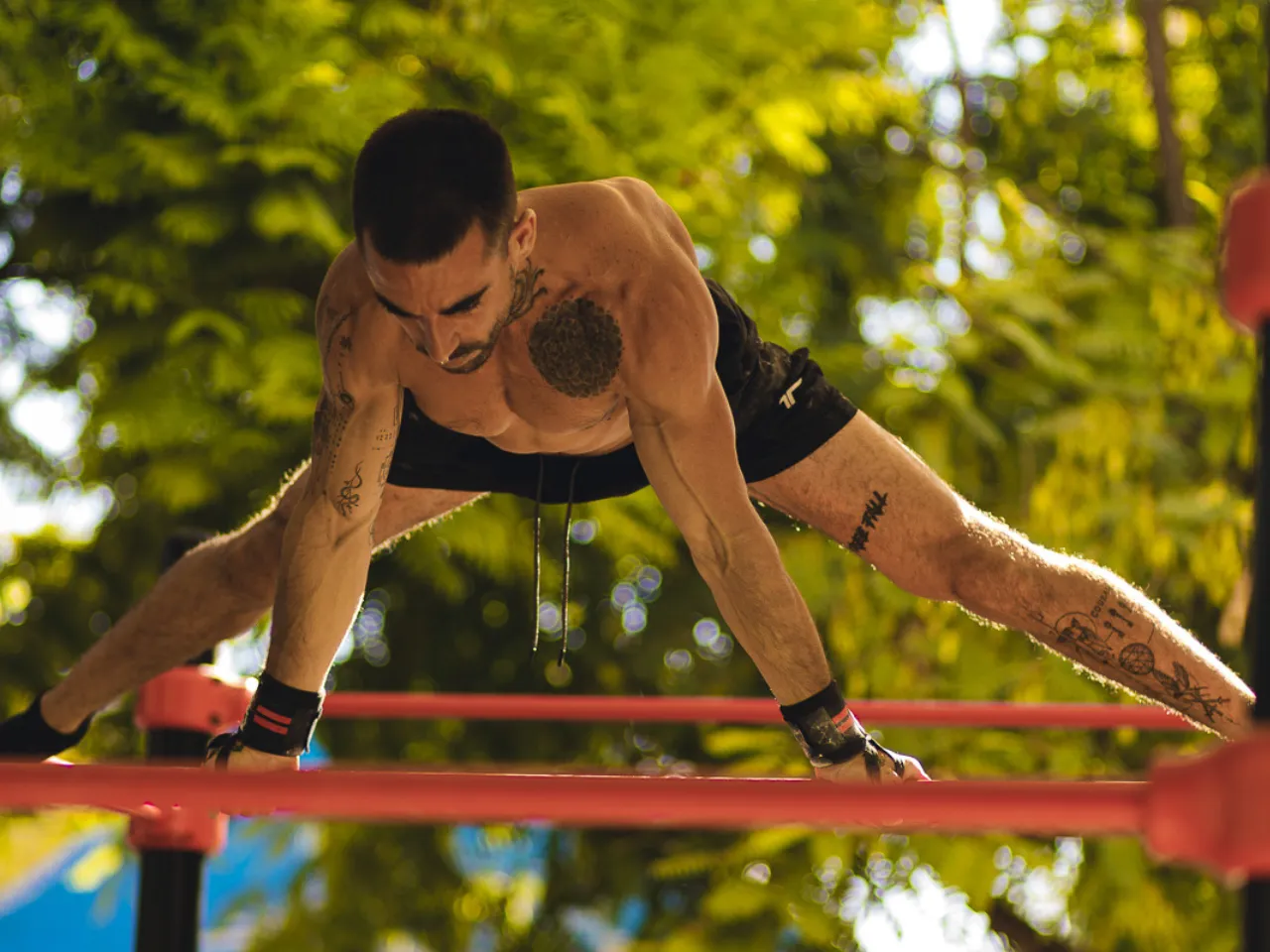 Baltasar haciendo Straddle en Barra
