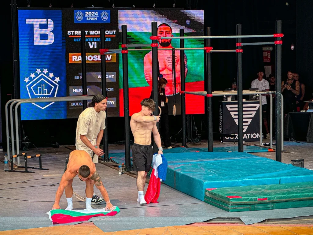 Batalla entre Nathan y Radoslav - SWUB VI