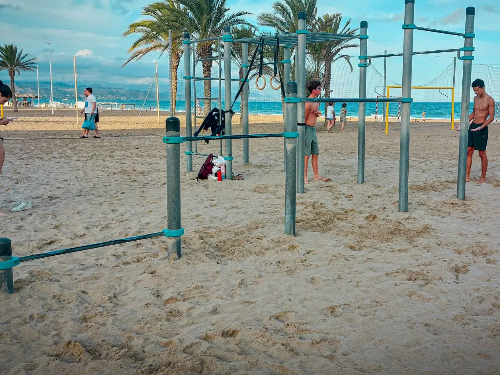 Complejo Kenguru Pro - Playa San Juan (Alicante)