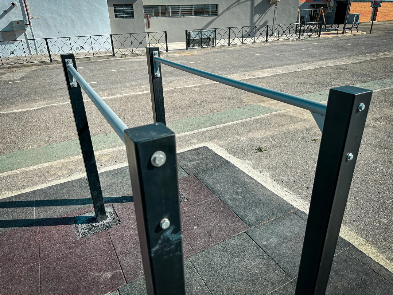 Doble paralela - Polideportivo Las Gabias