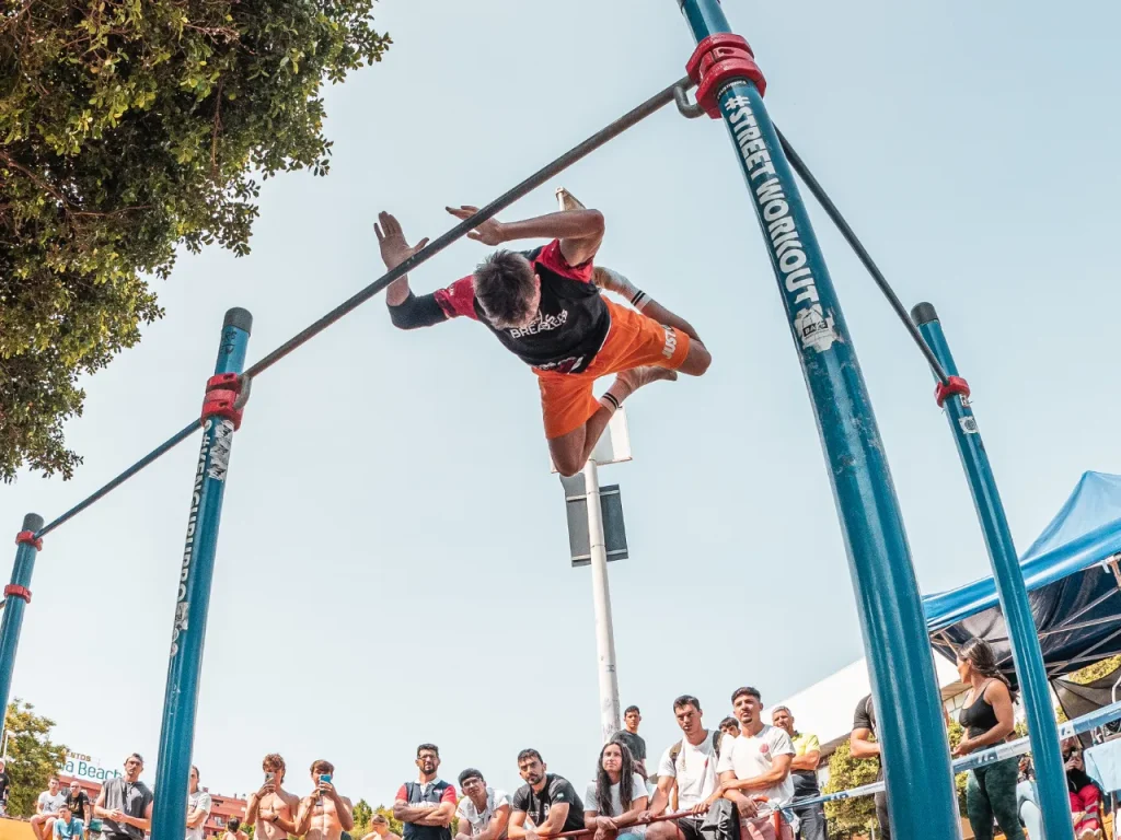 Guille haciendo Shrim Flip Final III Copa de Málaga