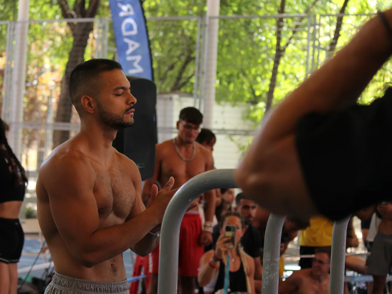 Jap Calisthenics visualizando su ronda Final de España 2022