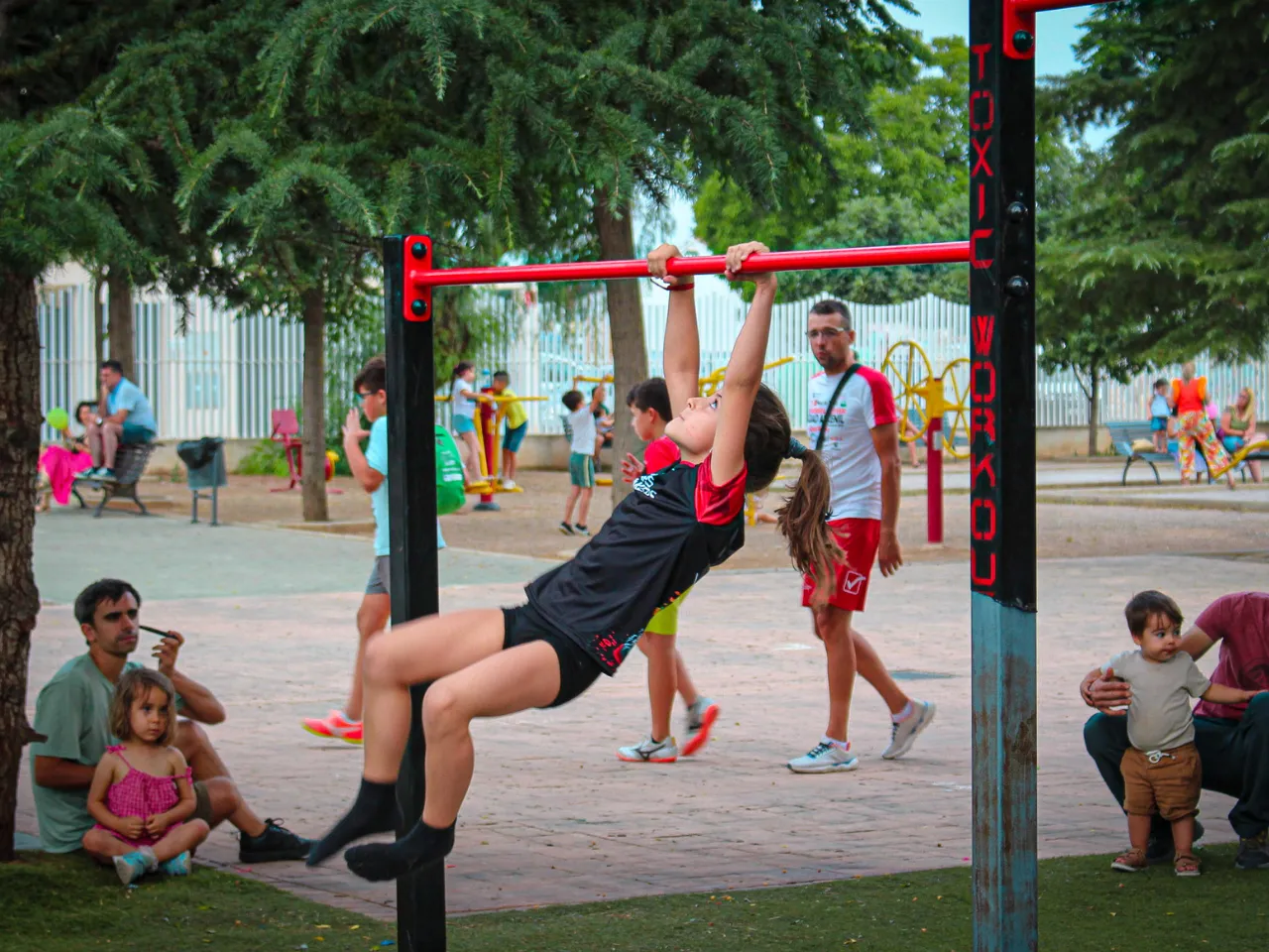 Lola haciendo dinamicos - Bars Breakers Academy Battles I